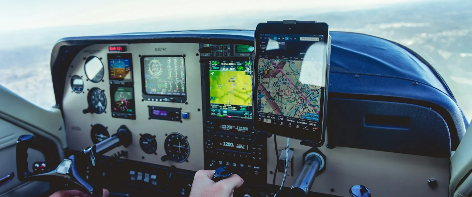 Top Helicopter Training Schools in Europe 2025: Complete Guide